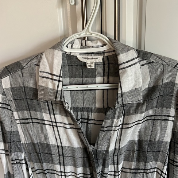 Beach lunch lounge long sleeve wrap shirt - Picture 3 of 8